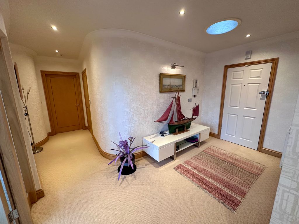 Additional image 16 of 2 bed penthouse to rentDeganwy Quay, Conwy LL31