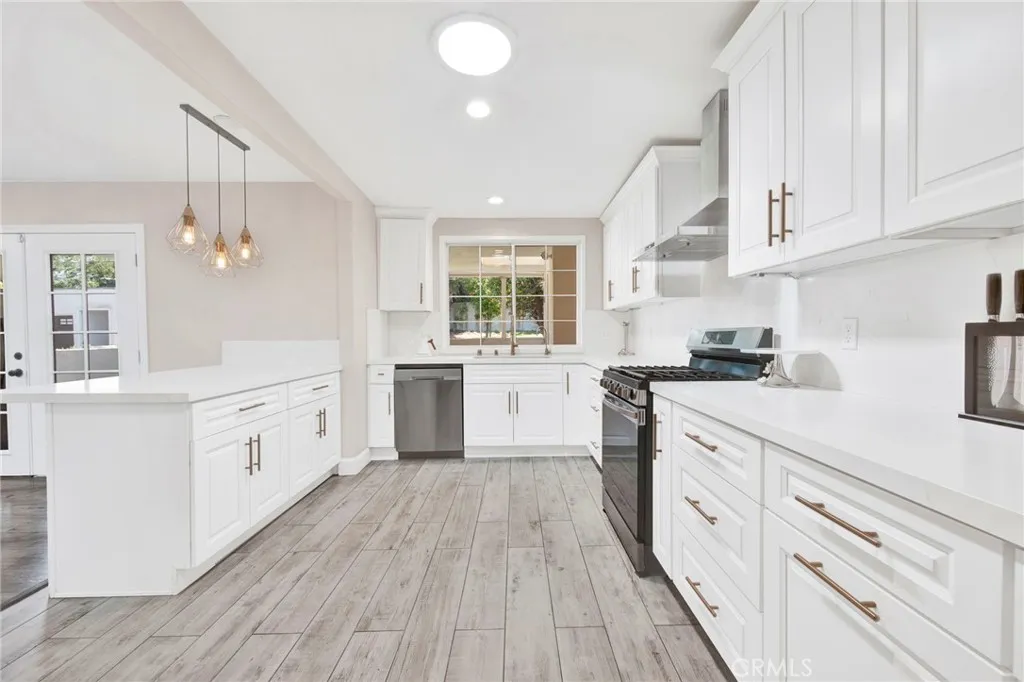 Additional image 42 of 11020 Whitegate Ave, Sunland, CA 91040