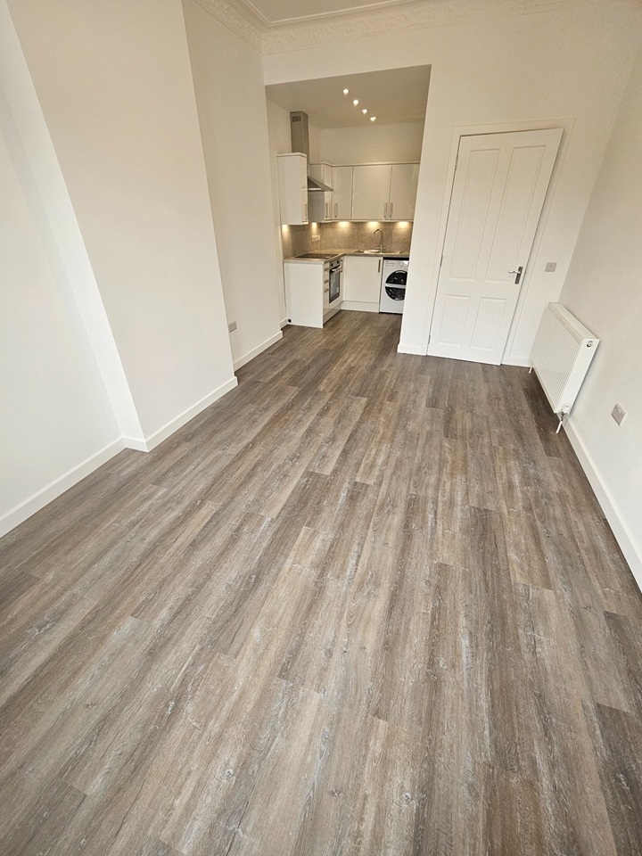 Additional image 3 of 2 Bed Flat, Tollcross Road, G31, N1 7GU