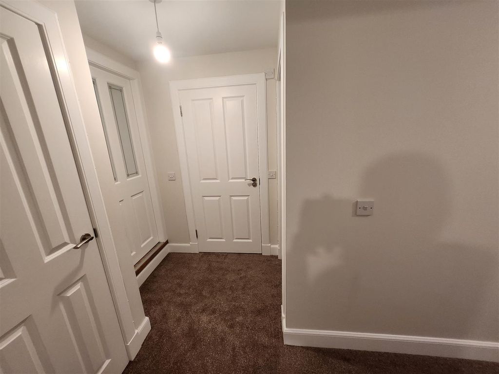 Additional image 5 of 2 bed flat to rentHigh Street, Auchterarder PH3