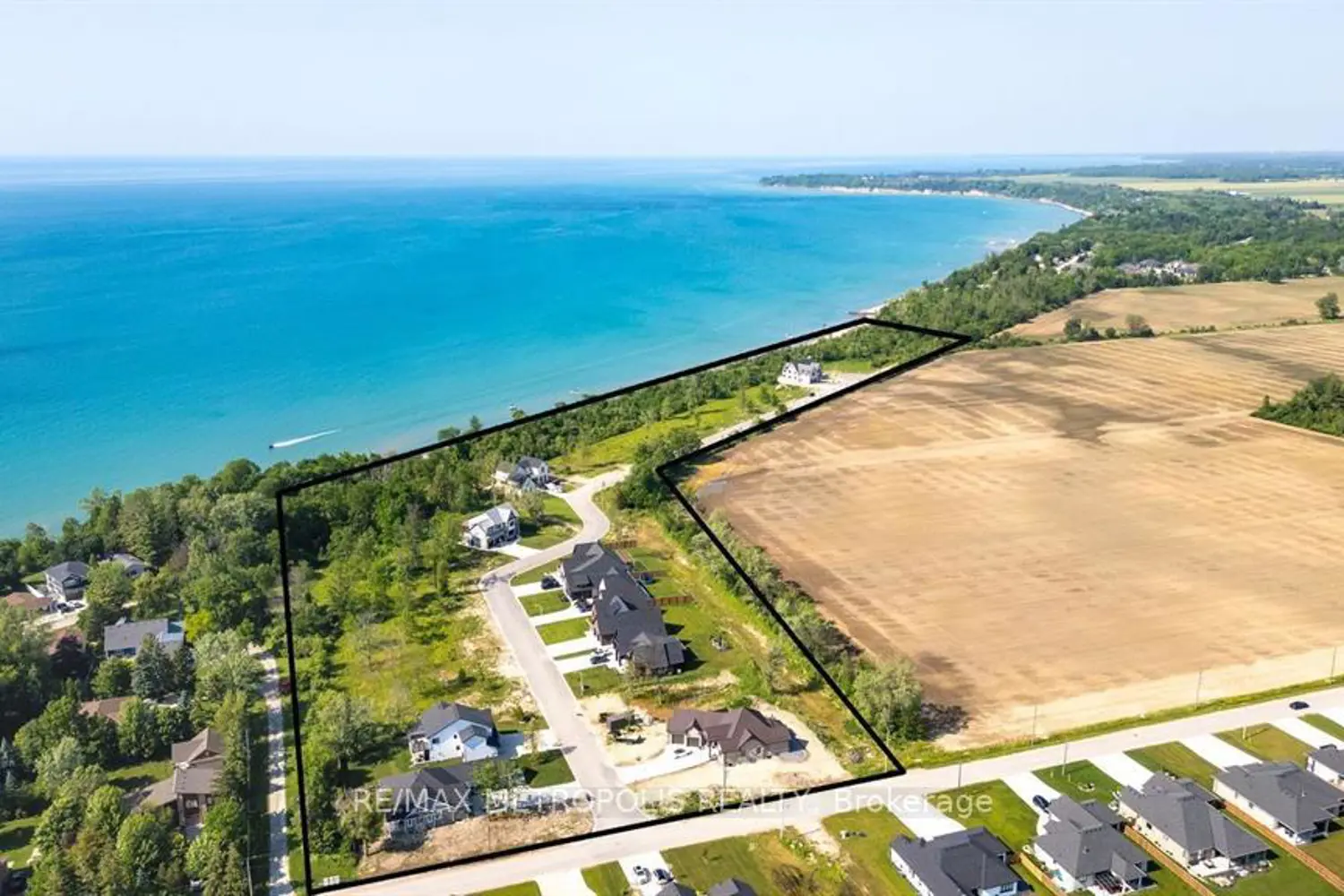 Additional image 2 of 7011 Blue Coast Heights