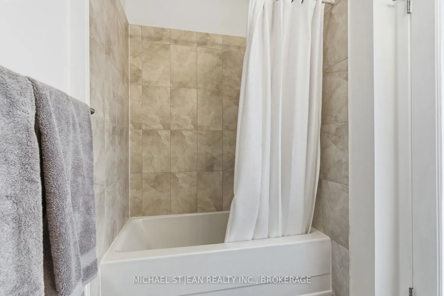 Additional image 14 of 85 Spruce Street 203