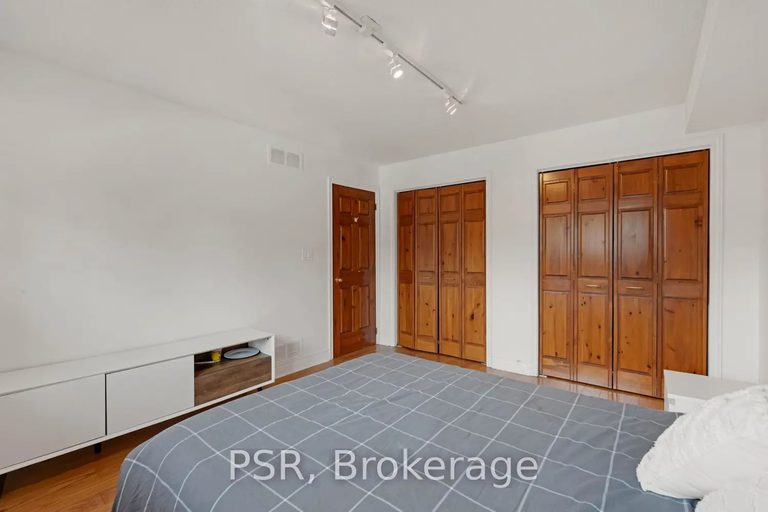 Additional image 16 of 17397 Humber Station Road