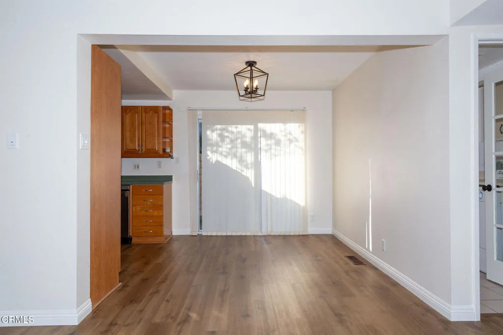 Additional image 53 of 741 Warwick Avenue, Thousand Oaks, CA 91360