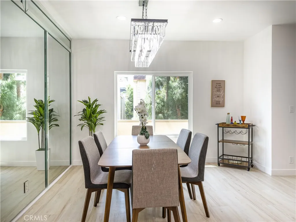 Additional image 90 of 1944 Glendon Unit 209, Los Angeles, CA 90025