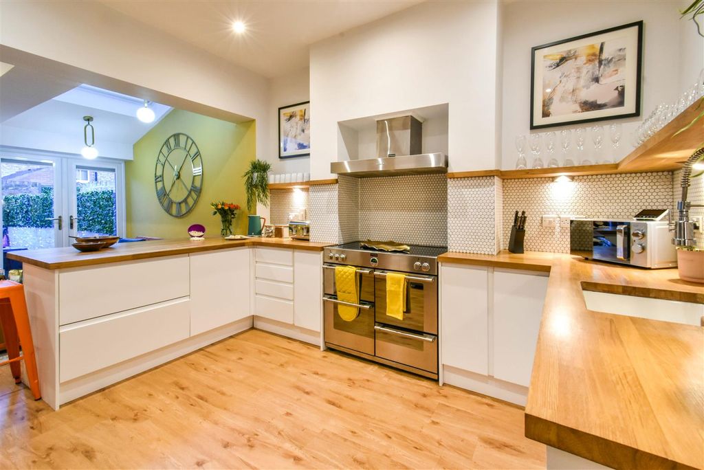 Additional image 4 of 4 bed terraced house to rentBishopthorpe Road, York YO23