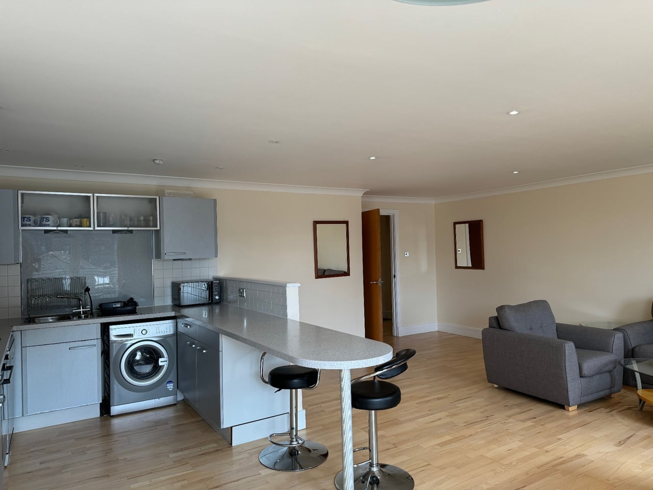 Additional image 6 of 2 Bed Flat, Argyle Street, G2, N1 7GU