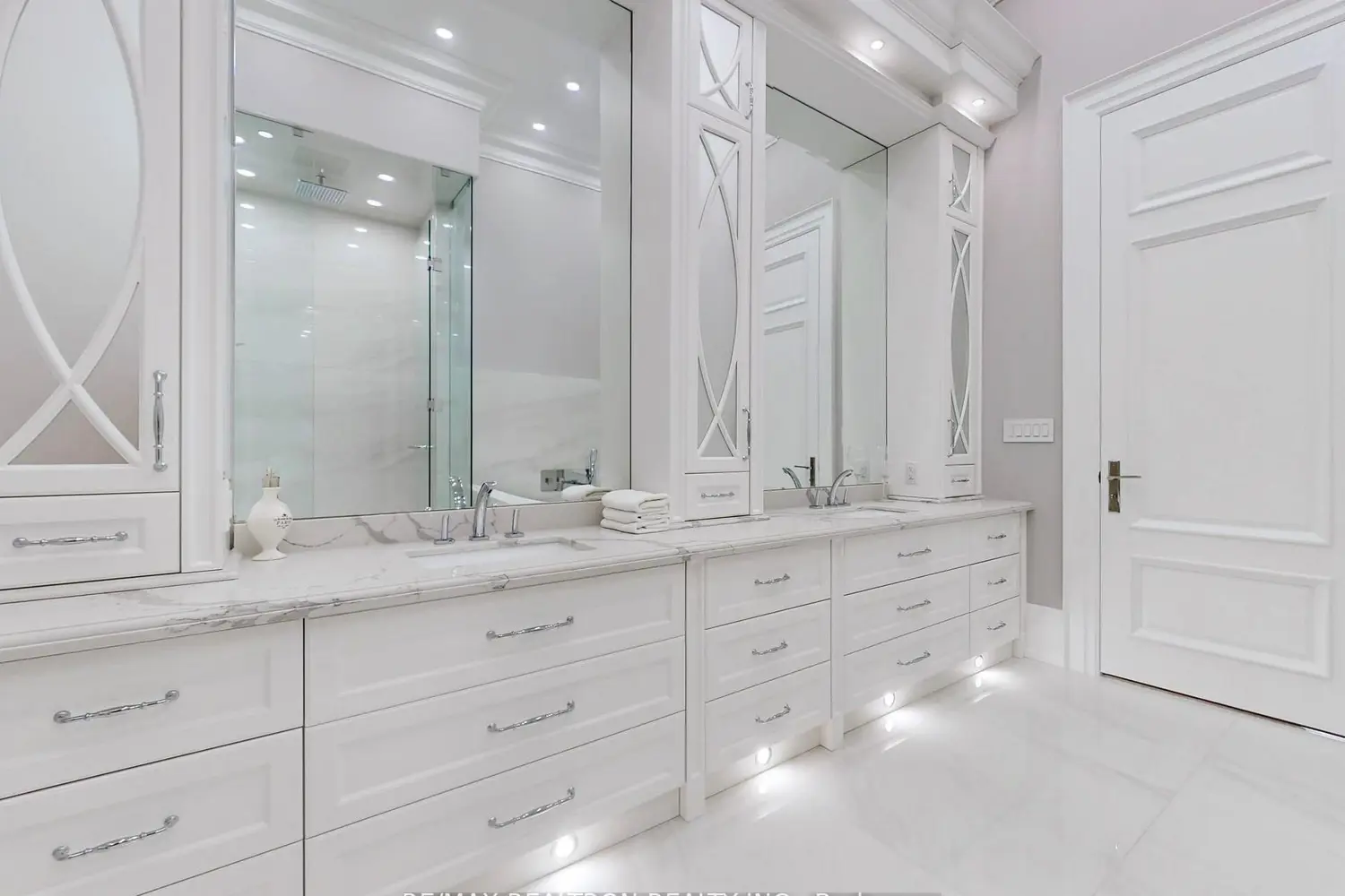 Additional image 8 of 14358 Bathurst Street