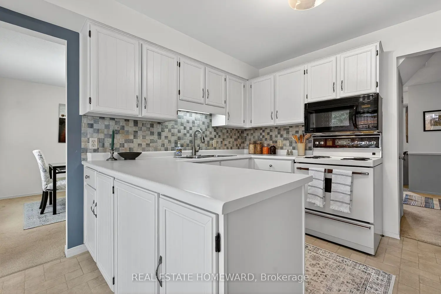 Additional image 4 of 887 Woodside Drive