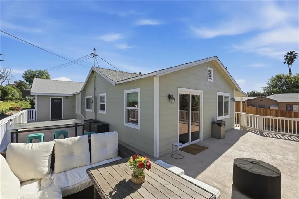 Additional image 15 of 2317 Grace St, Riverside, CA 92504