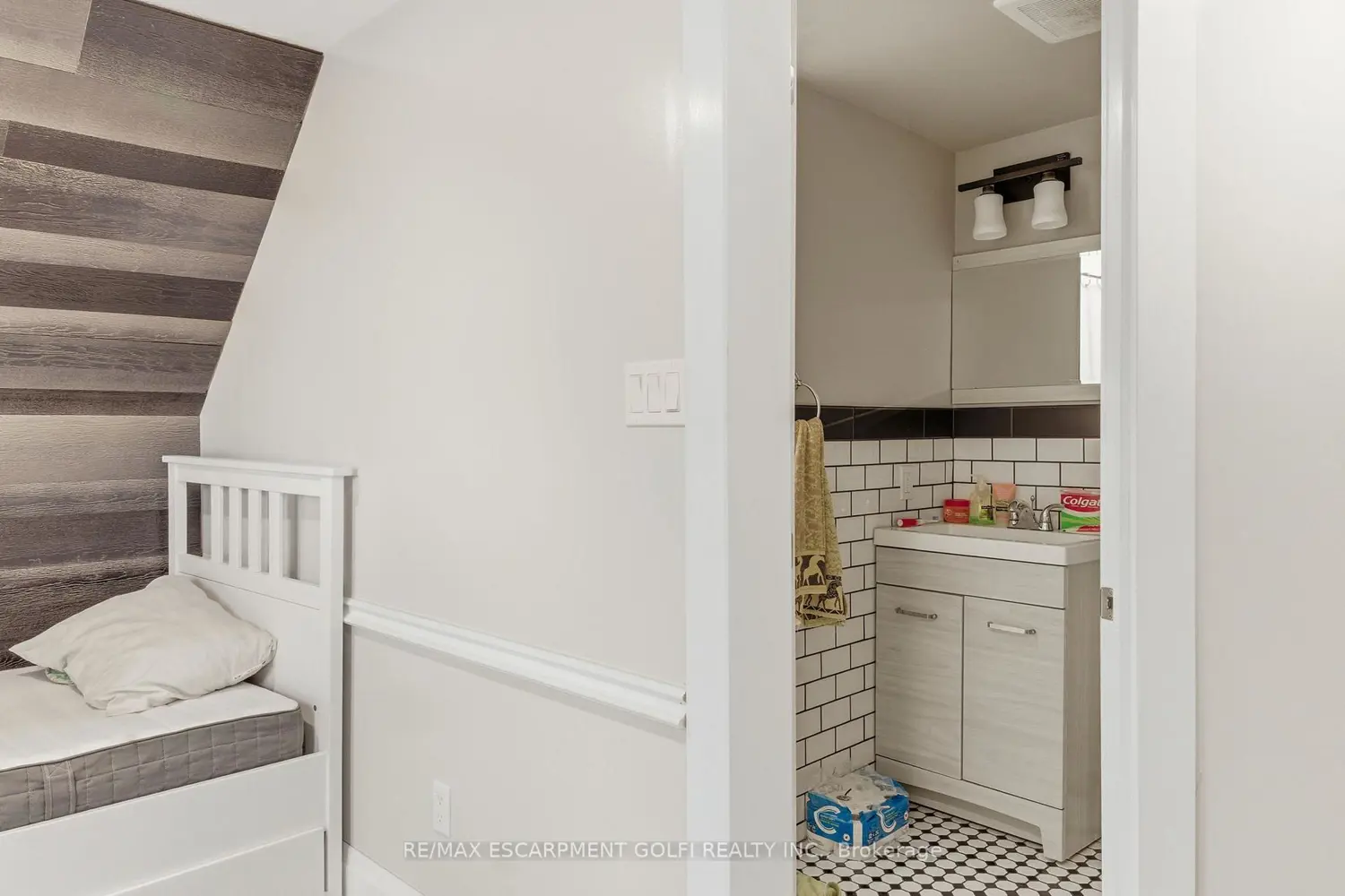 Additional image 14 of 180 Ontario Street