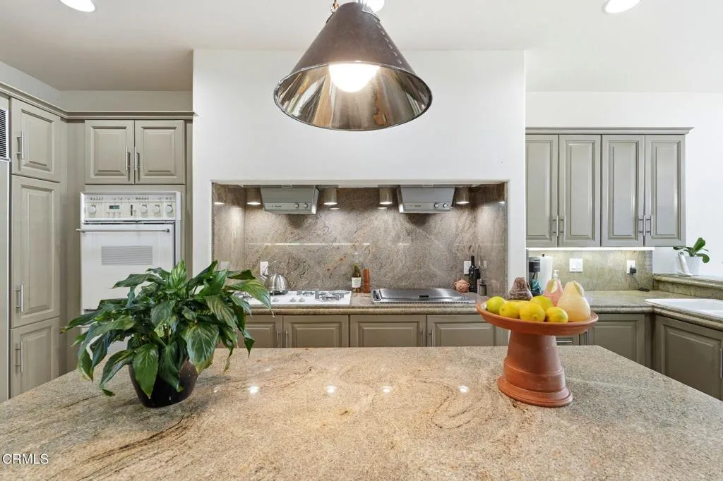 Additional image 15 of 2317 Canyonback Road, Los Angeles, CA 90049