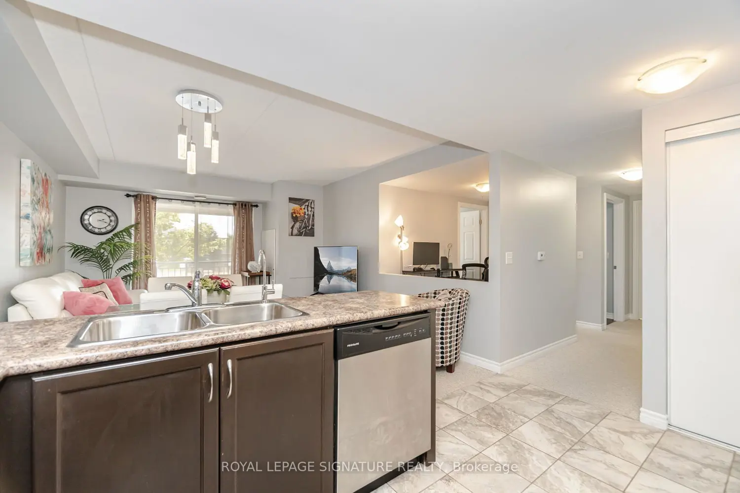 Additional image 2 of 67 Kingsbury Square 111