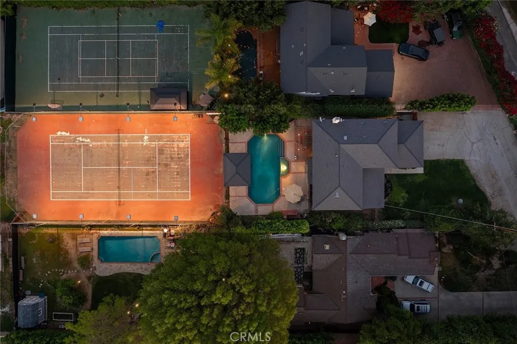 Additional image 5 of 22963 Collins Street, Woodland Hills, CA 91367