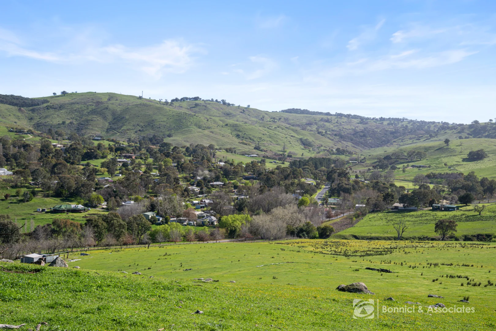 Additional image 10 of "THE OAKS" Bethanga Bay Road, Bethanga VIC 3691