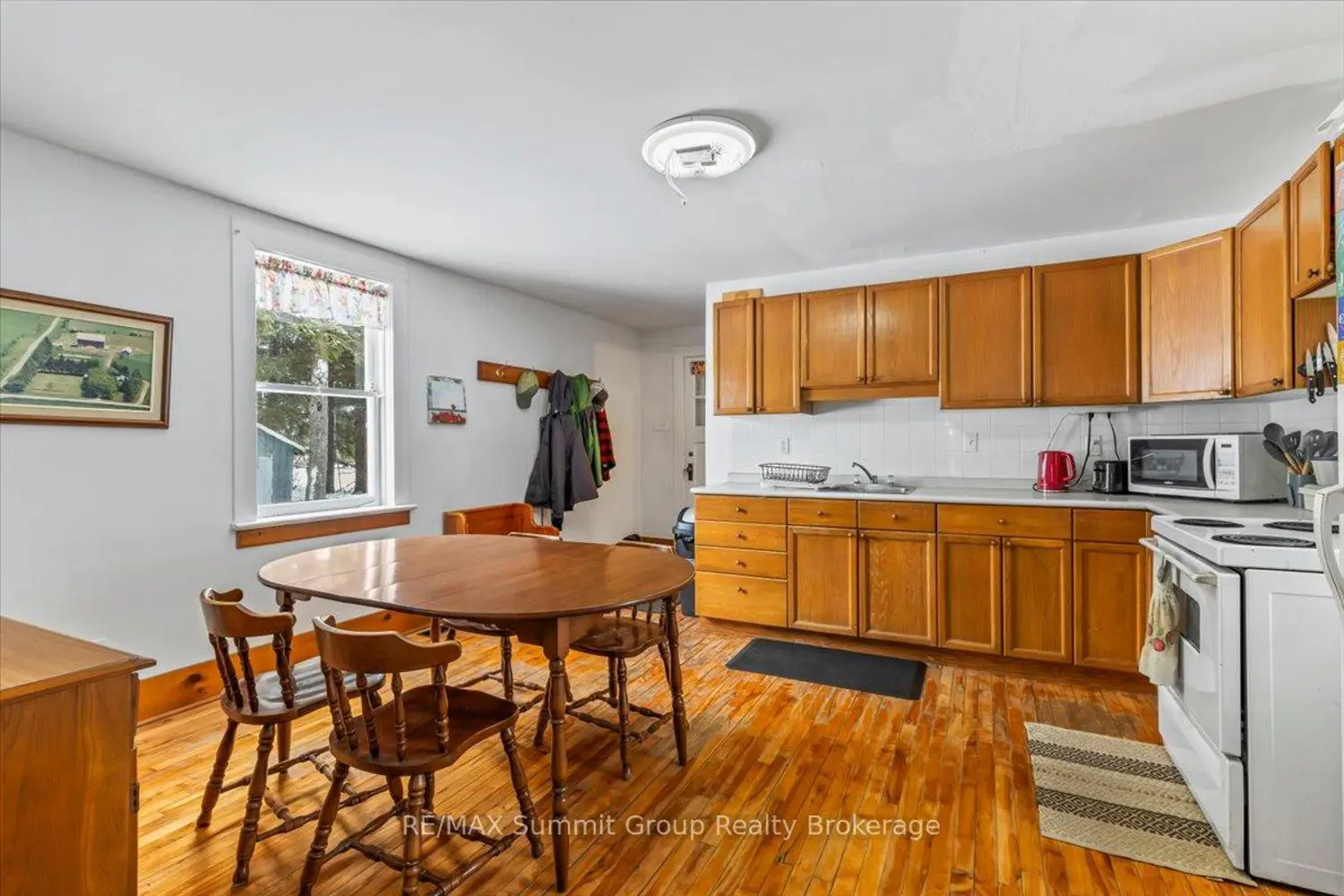 Additional image 4 of 595181 4Th Line