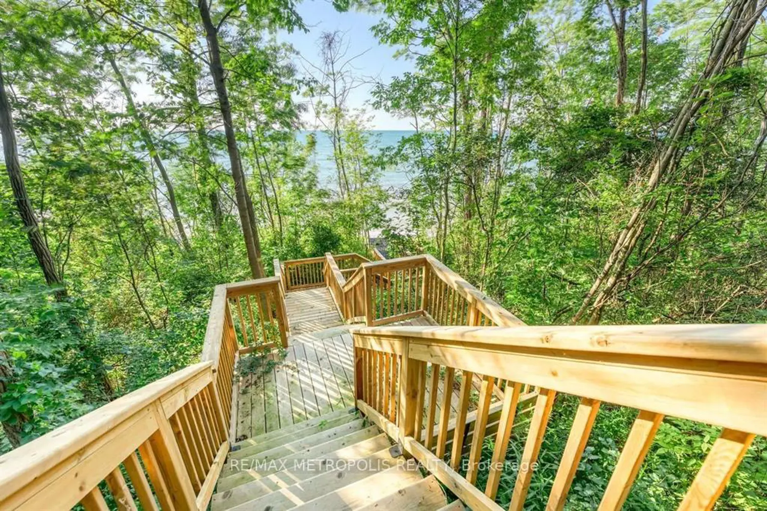 Additional image 10 of 7011 Blue Coast Heights