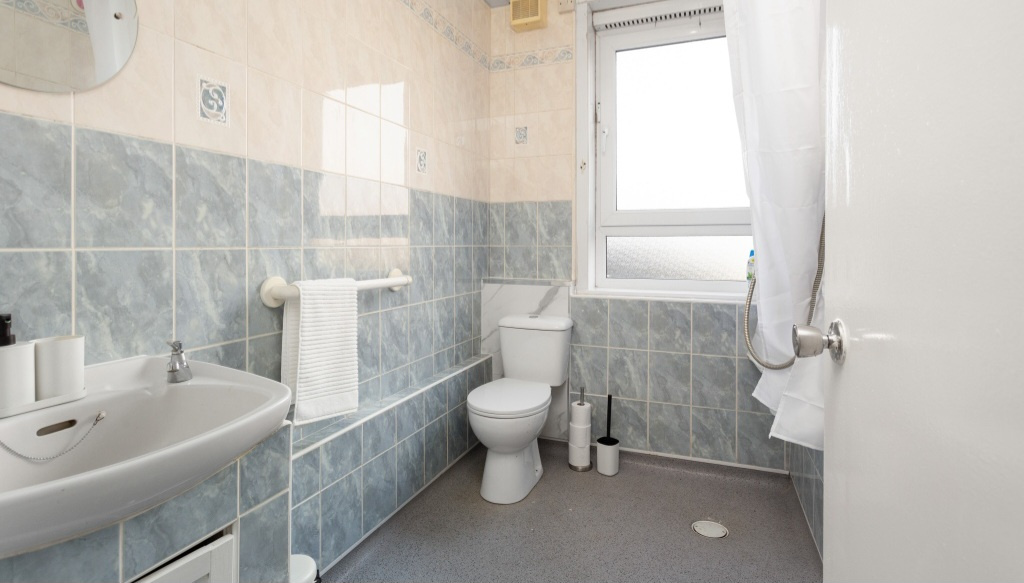 Additional image 5 of 2 Bed Semi-Detached House, Lochend Gardens, EH7, N1 7GU