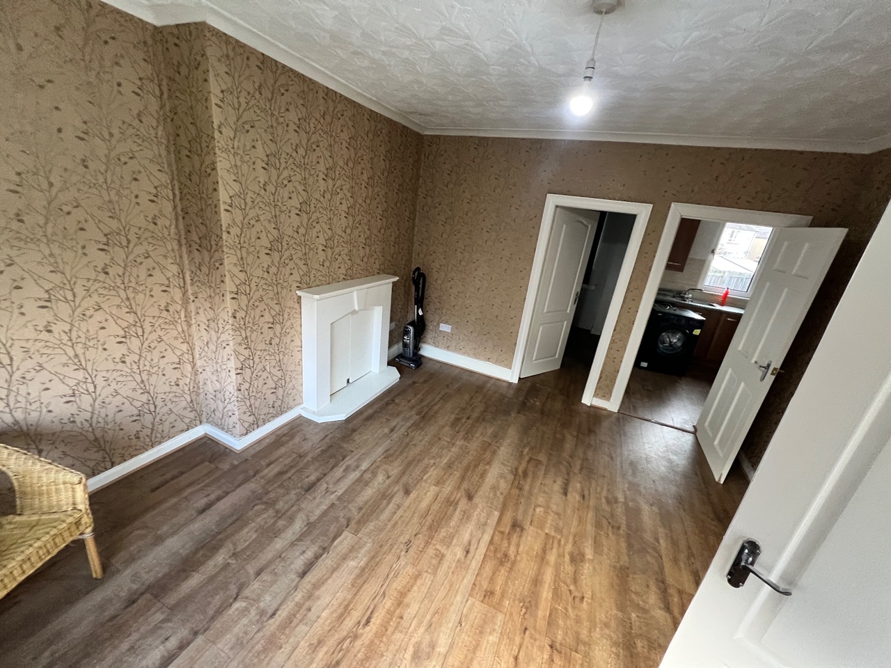 Additional image 5 of 3 Bed Semi-Detached House, Acredyke Road, G73, N1 7GU