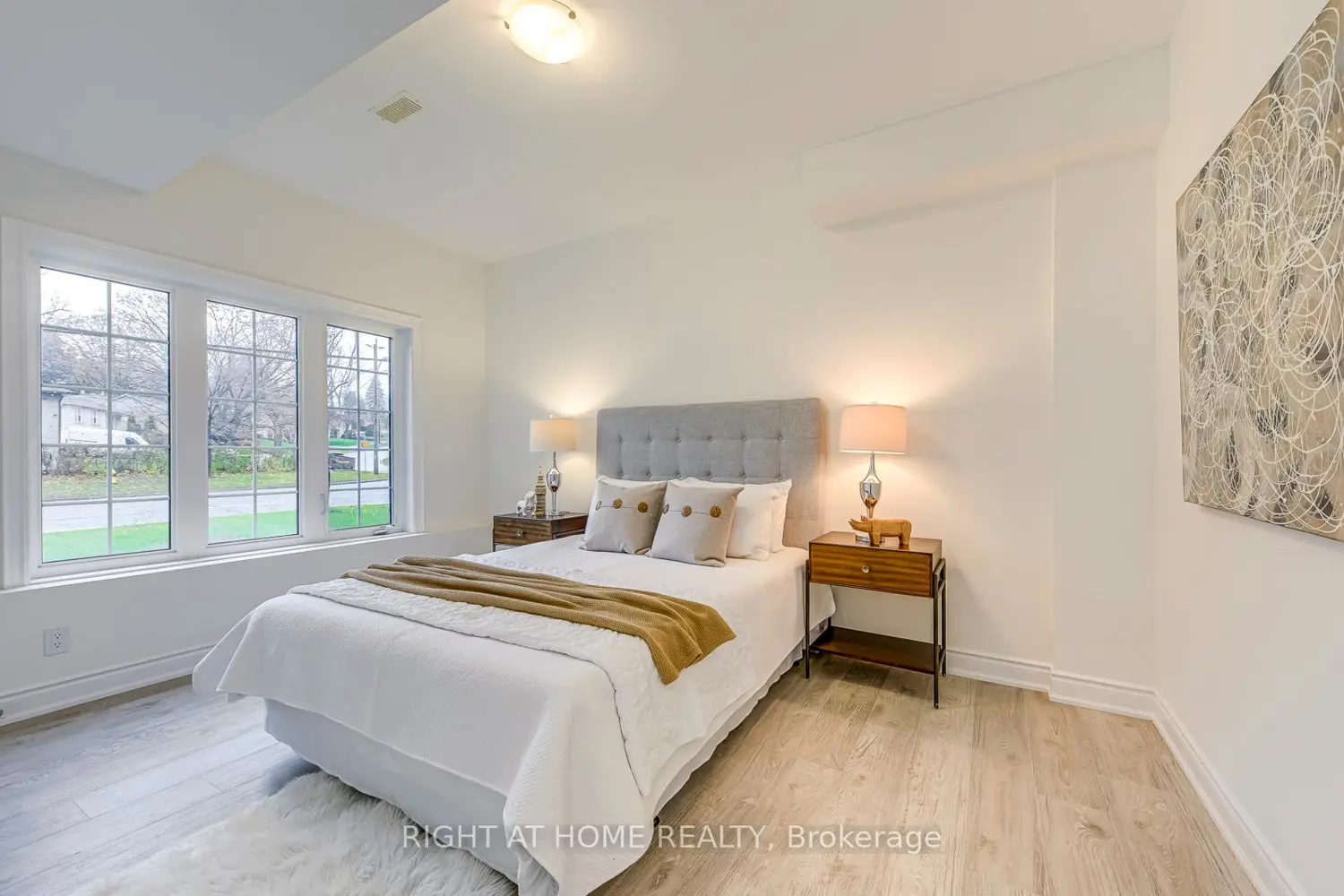 Additional image 14 of 2575 Islington Avenue