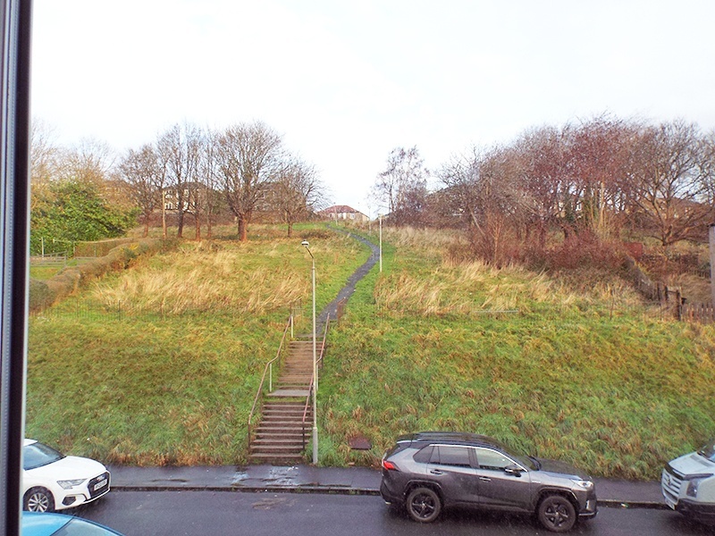 Additional image 16 of 3 Bed Flat, Kingsbridge Crescent, G44, N1 7GU