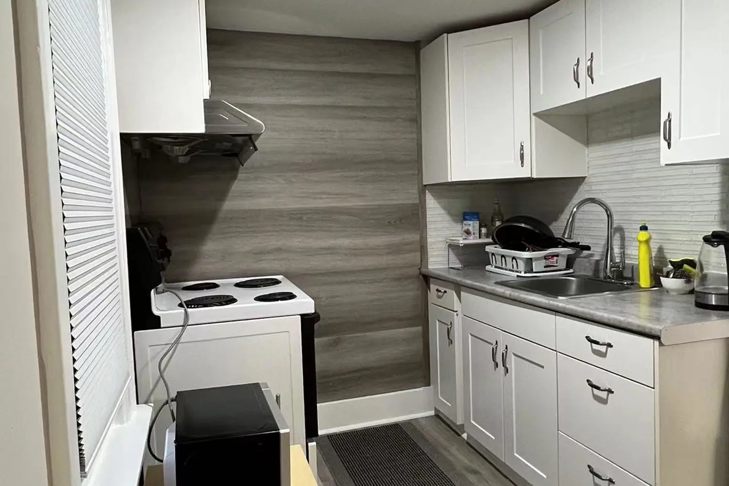 Additional image 18 of 4087 Portage Road