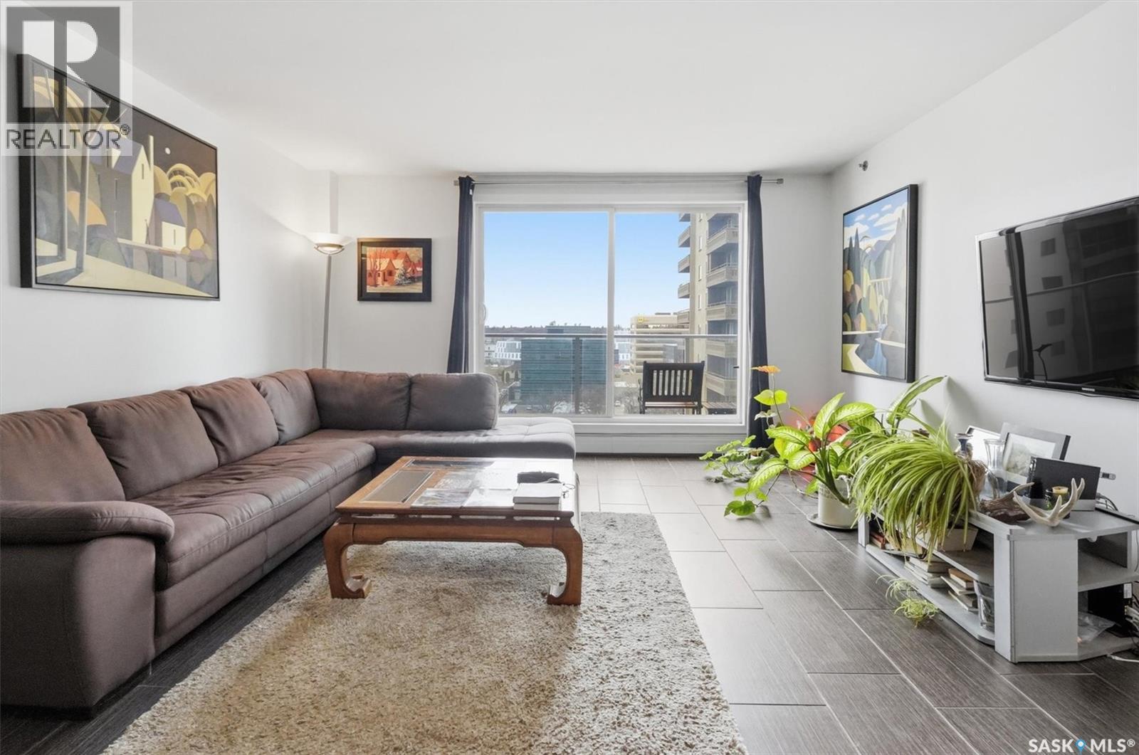 Additional image 3 of 1001-320 5th Avenue N, Saskatoon, SK, S7K2P5