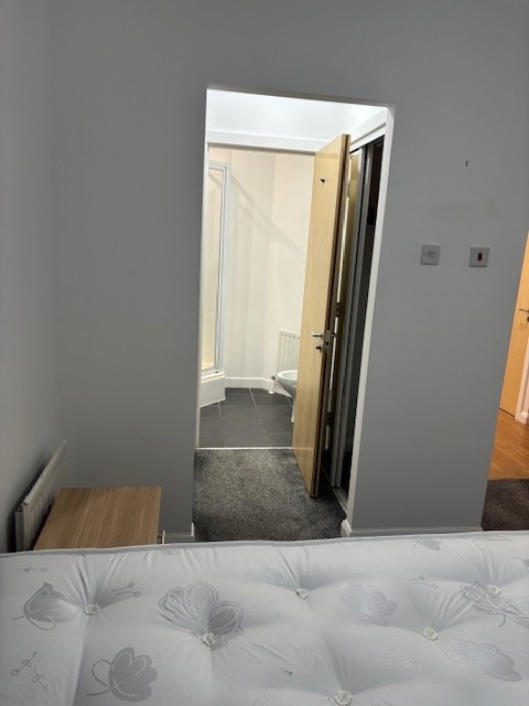 Additional image 7 of 2 Bed Flat, Queen Elizabeth Gardens, G5, N1 7GU