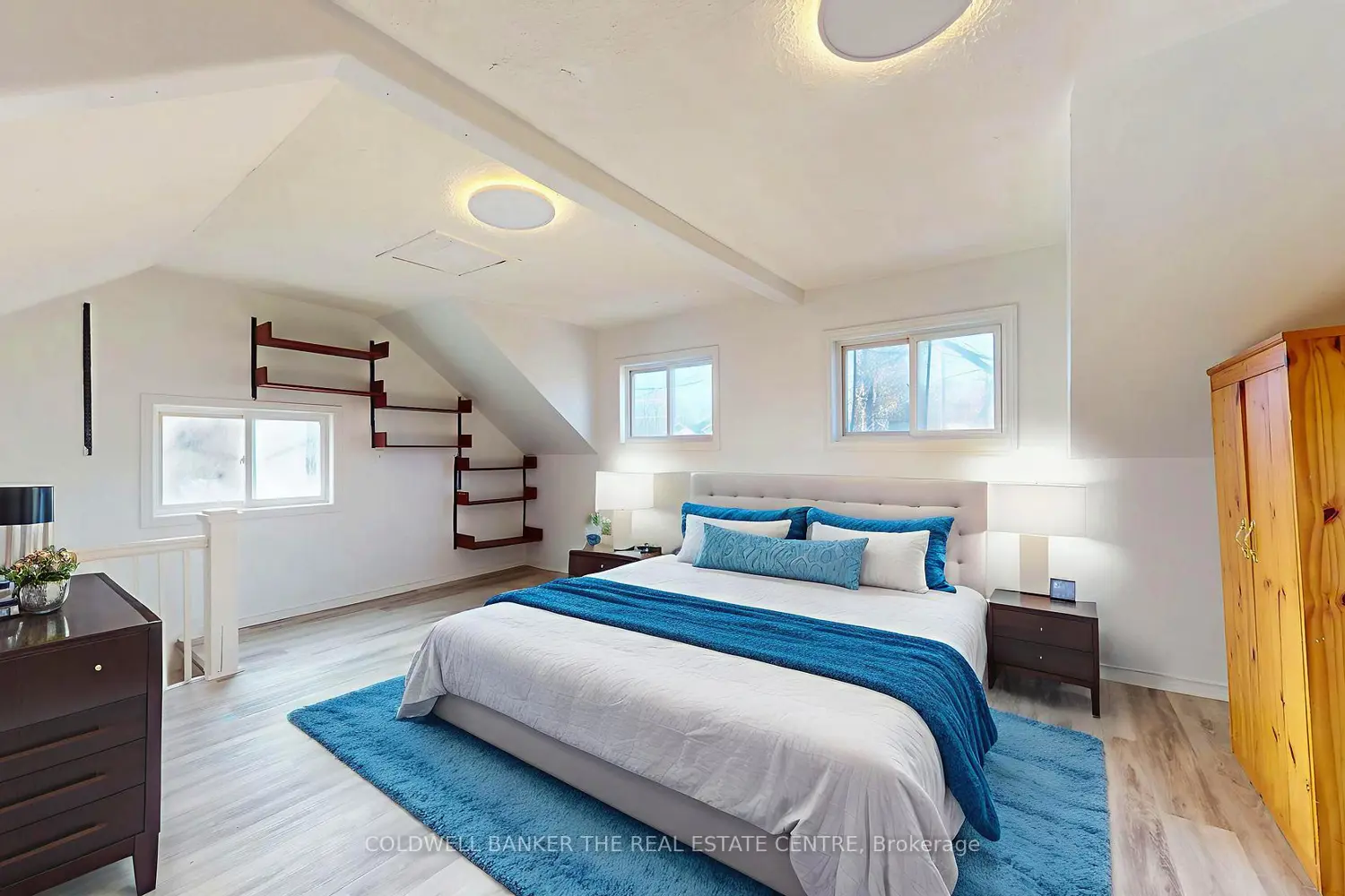 Additional image 12 of 532 Laclie Street