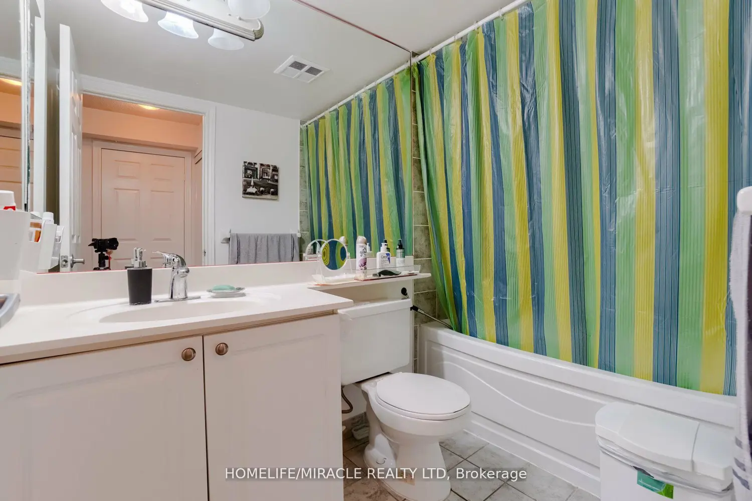 Additional image 8 of 3880 Duke Of York Boulevard 807