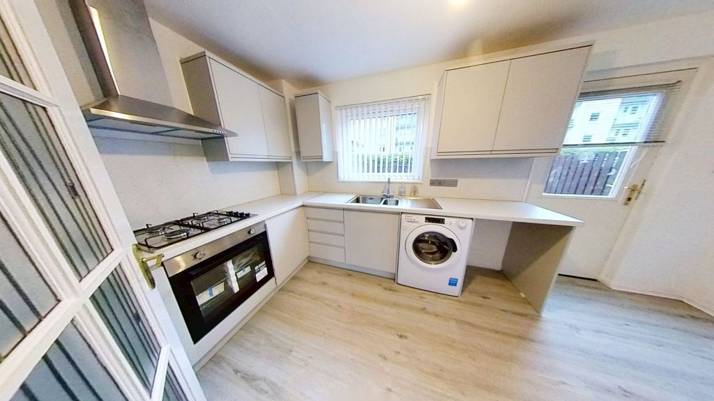 Additional image 5 of 2 bed terraced house to rentElder Grove Place, Glasgow G51