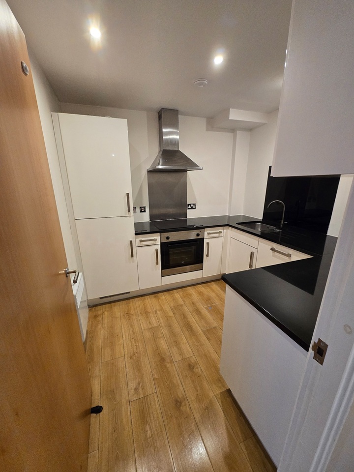 Additional image 19 of 2 Bed Flat, Stobcross Street, G3, N1 7GU