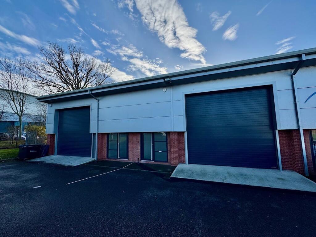 Units D & E, George Smith Way, Yeovil, BA22 8QR