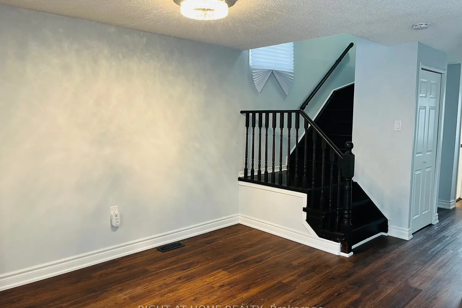 Additional image 3 of 221 Hickling Trail