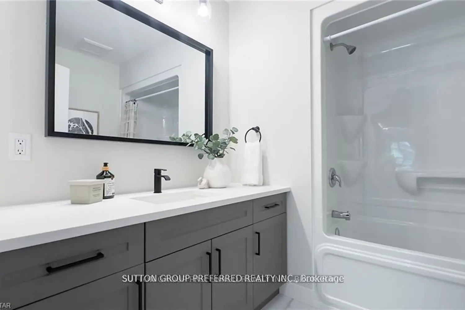 Additional image 12 of 230 Beech Street