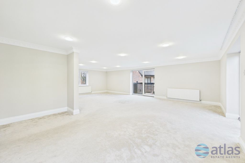 Additional image 7 of 3 bed flat to rentNorth Mossley Hill Road, Mossley Hill L18