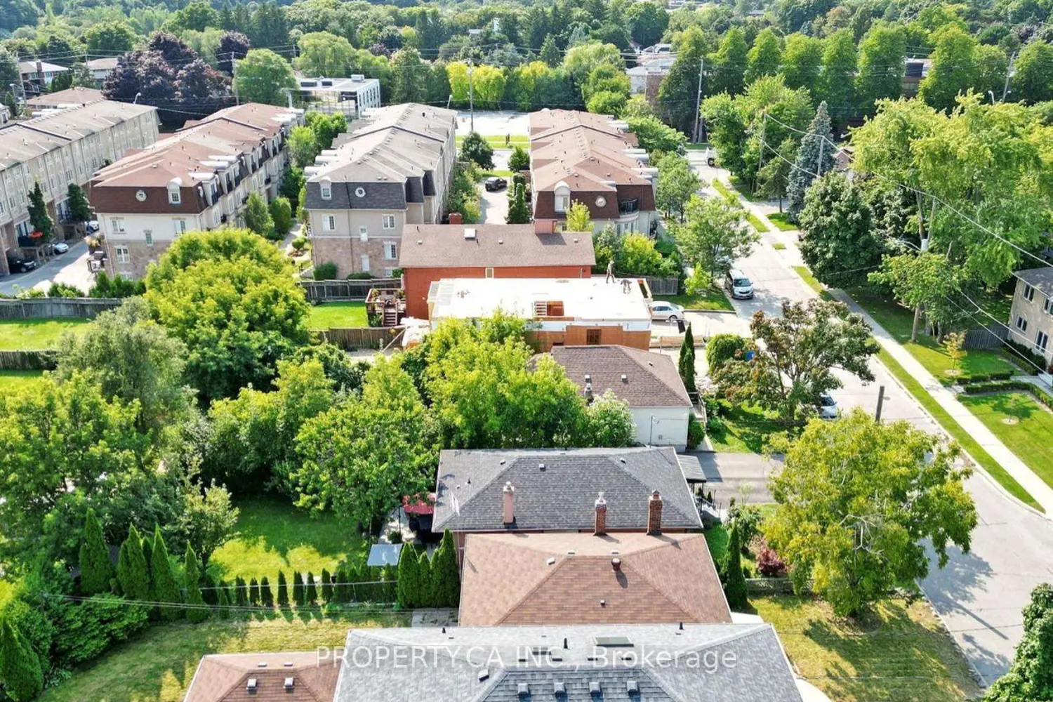 Additional image 20 of 35 Farrell Avenue