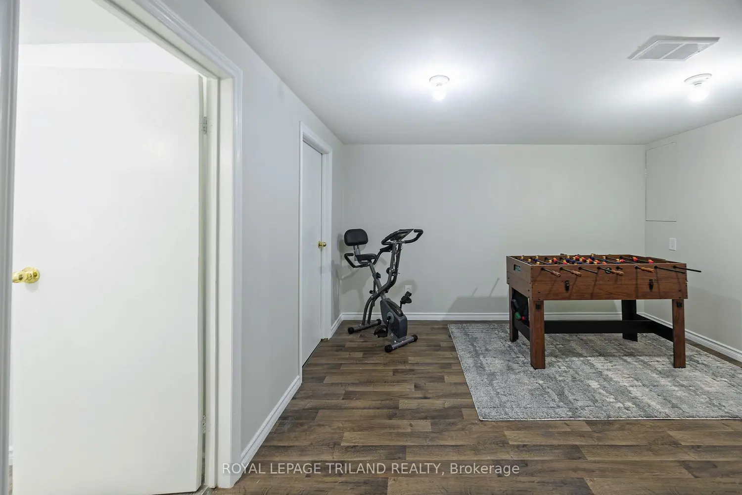 Additional image 16 of 590 Millbank Drive 2