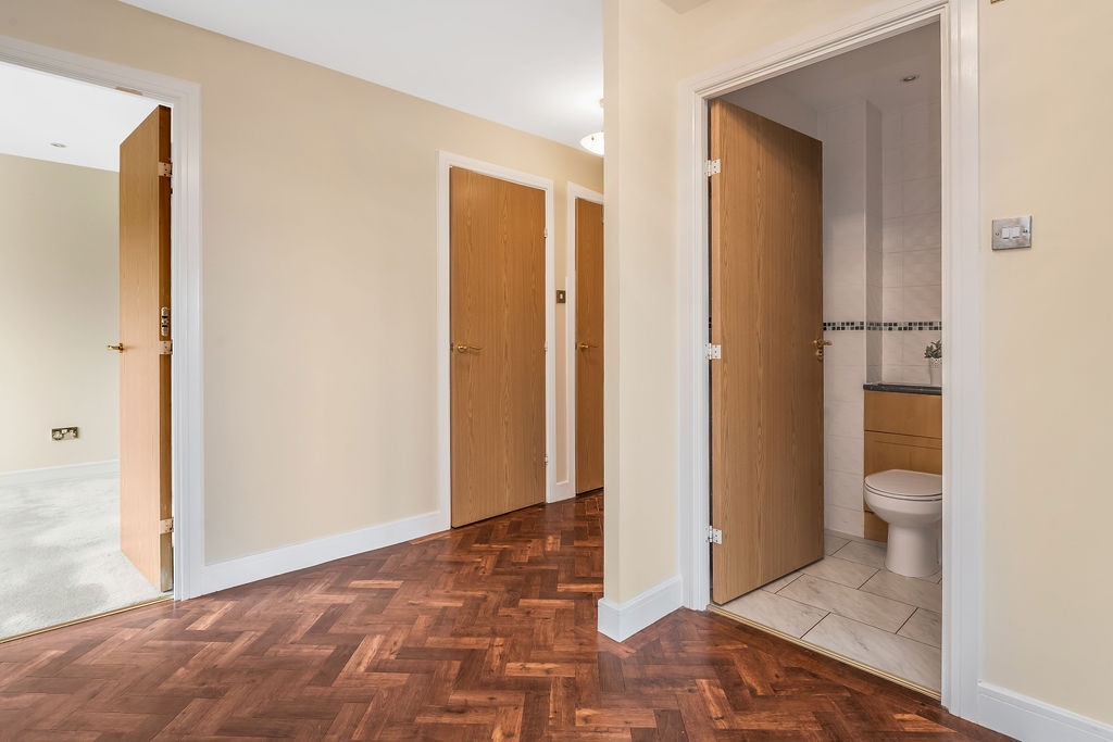 Additional image 12 of 2 Bed Flat, Meggetland View, EH14, N1 7GU