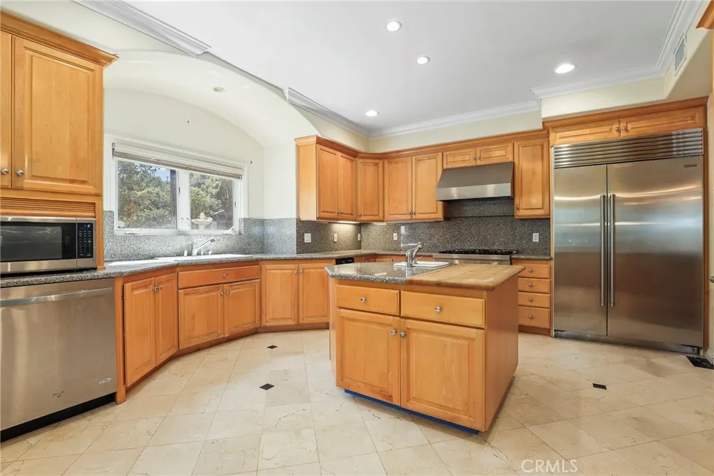 Additional image 83 of 14659 Valley Vista Blvd, Sherman Oaks, CA 91403