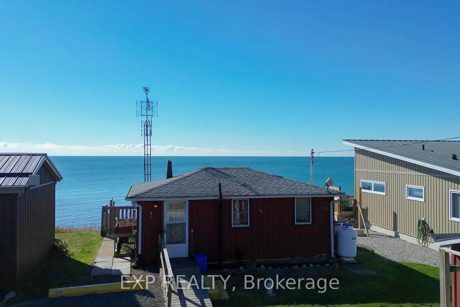 Additional image 6 of 370 South Coast Drive