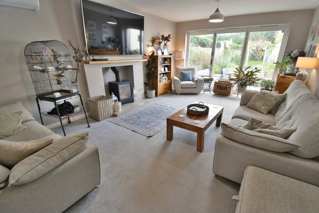 Additional image 7 of Headswell Crescent, Bournemouth, BH10