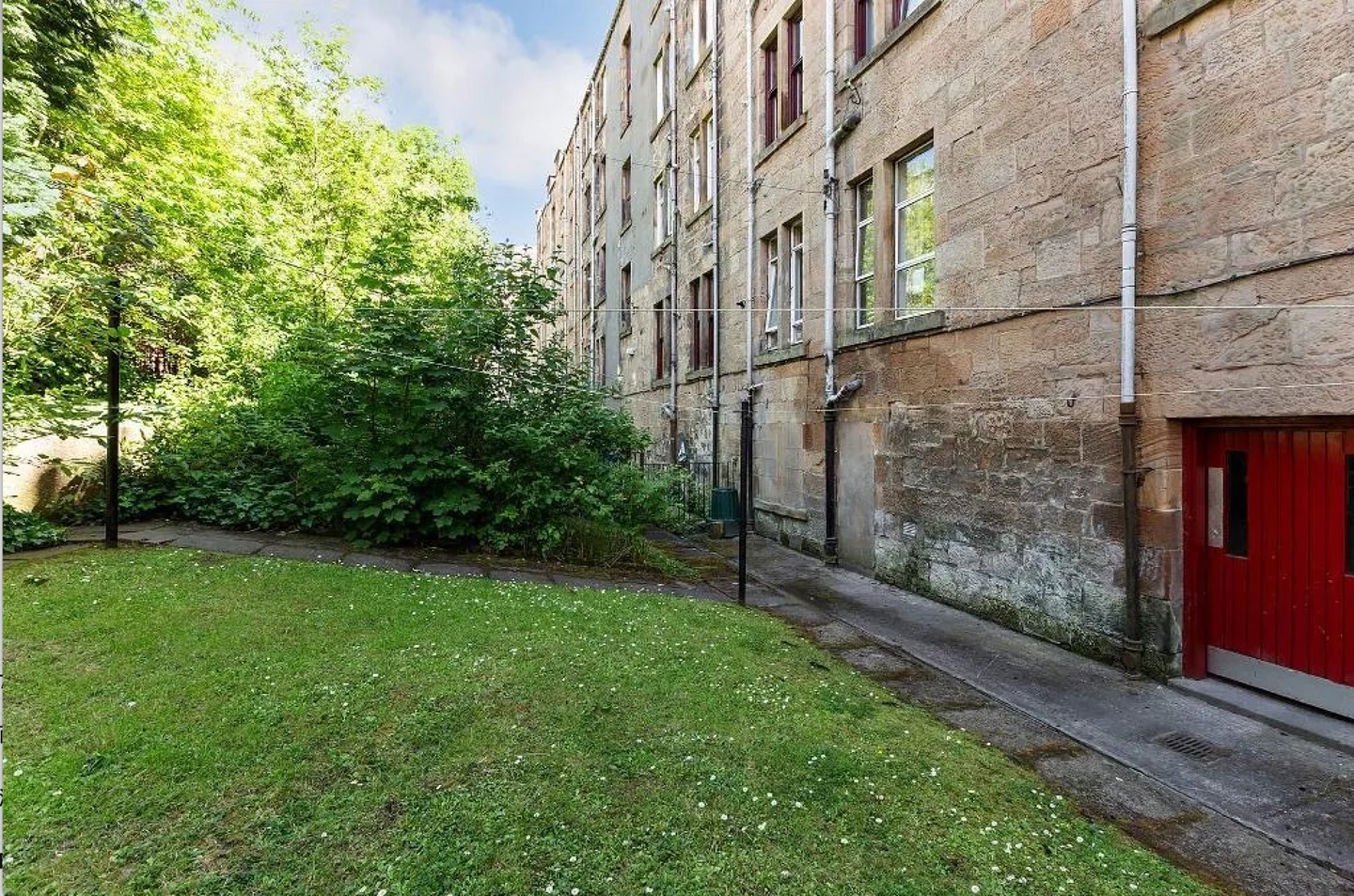 Additional image 3 of 2 Bed Flat, Chancellor Street, G11, N1 7GU