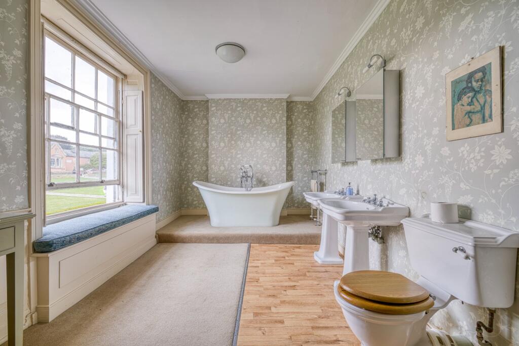 Additional image 15 of Cathedral Green Wells