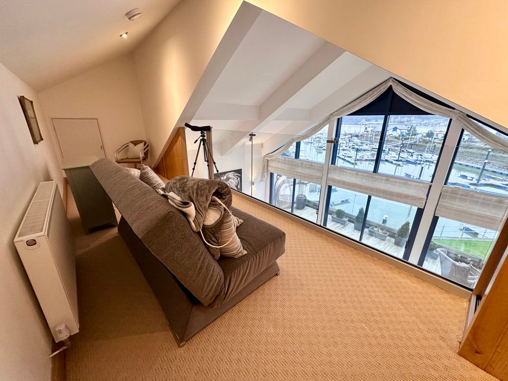 Additional image 12 of 2 bed penthouse to rentDeganwy Quay, Conwy LL31