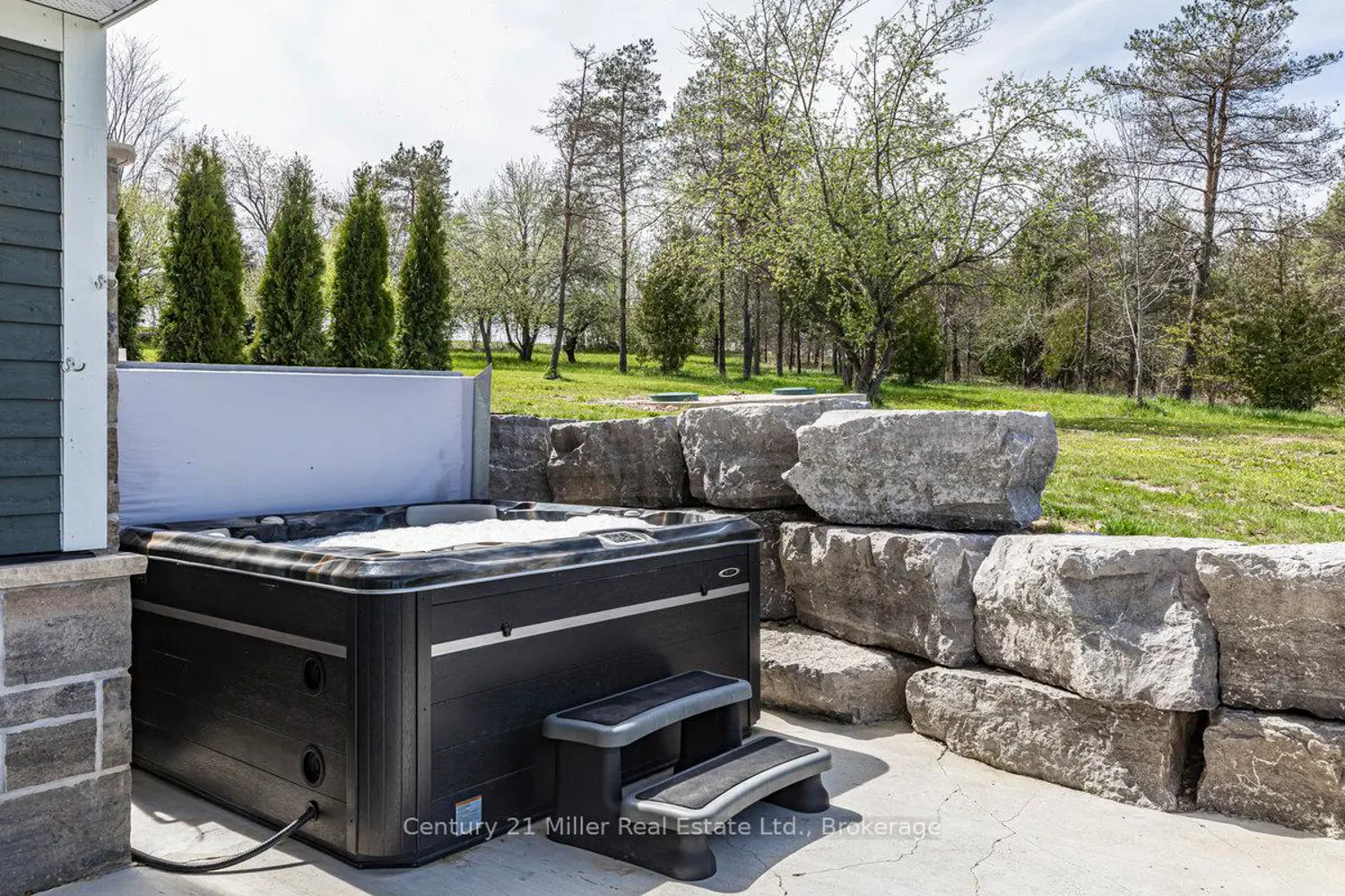 Additional image 13 of 5583 3Rd Line Road