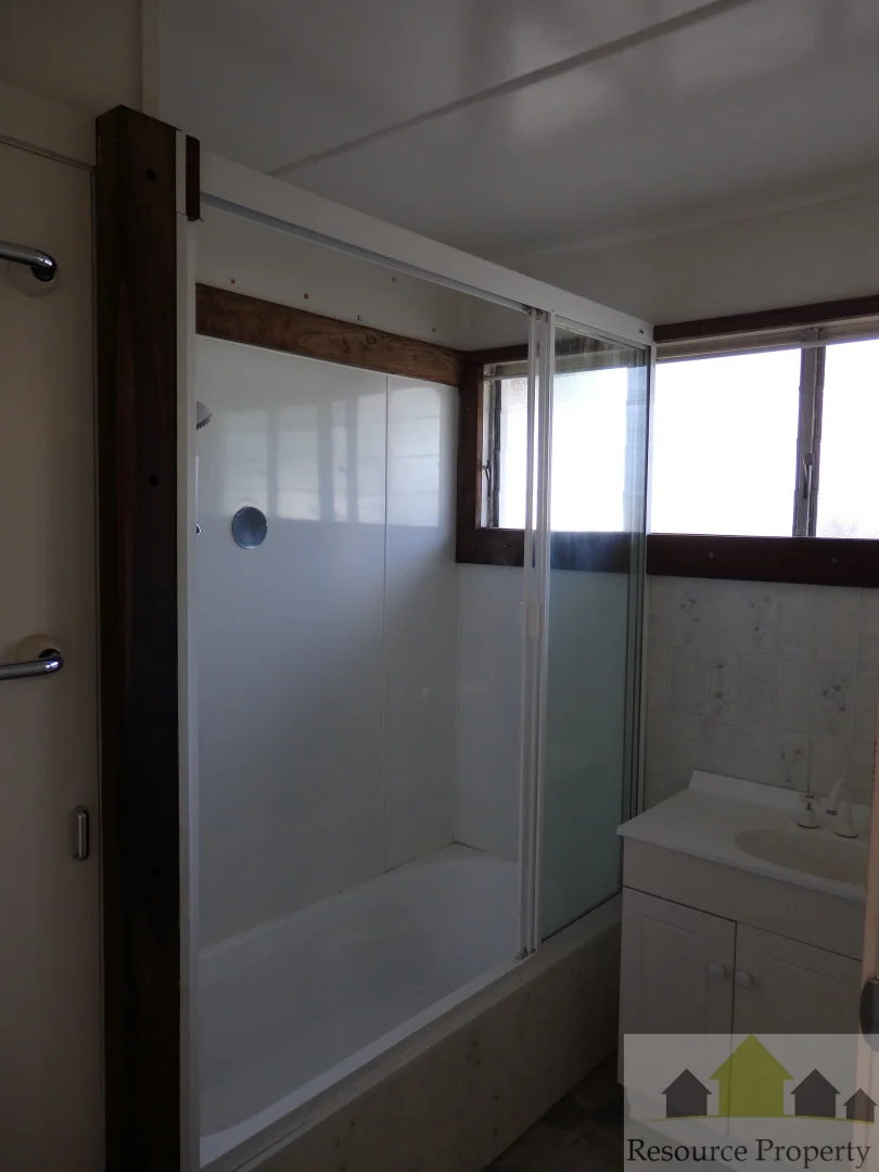 Additional image 10 of 15 Sandalwood Street, Blackwater QLD 4717