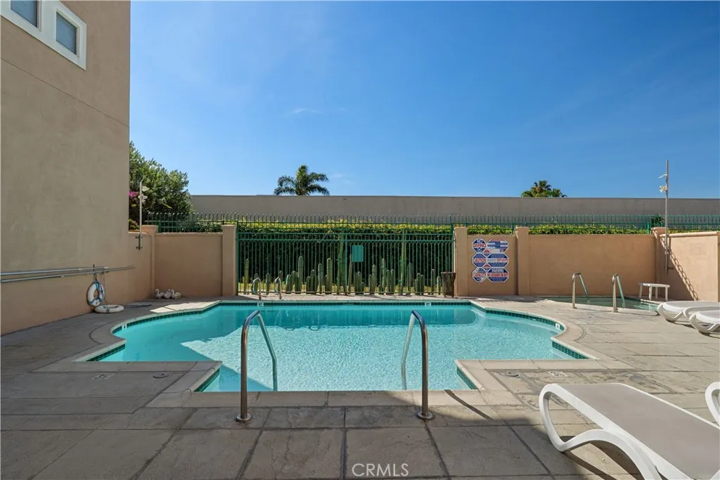Additional image 38 of 5142 Warner Ave Unit 209, Huntington Beach, CA 92649