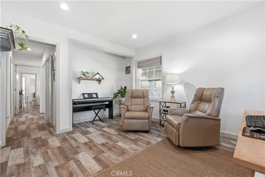 Additional image 22 of 5640 E Parkcrest St, Long Beach, CA 90808