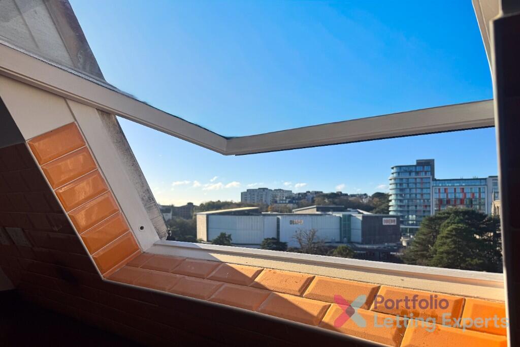 Additional image 4 of First Months Rent Free! Professional Families - Completely Refurbished 3 Bedroom Flat on Post Office Road!